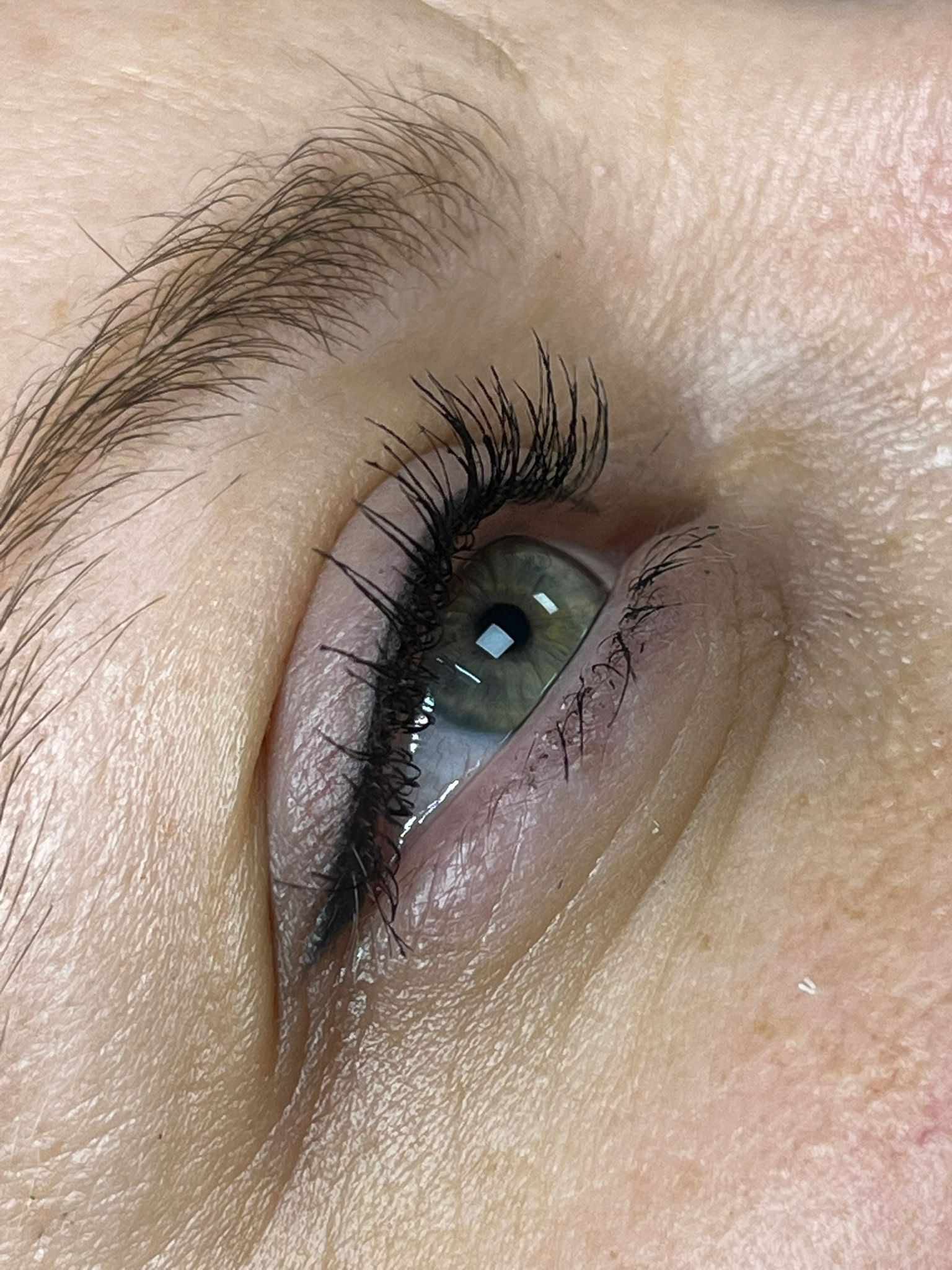 Trajna šminka - eyeliner